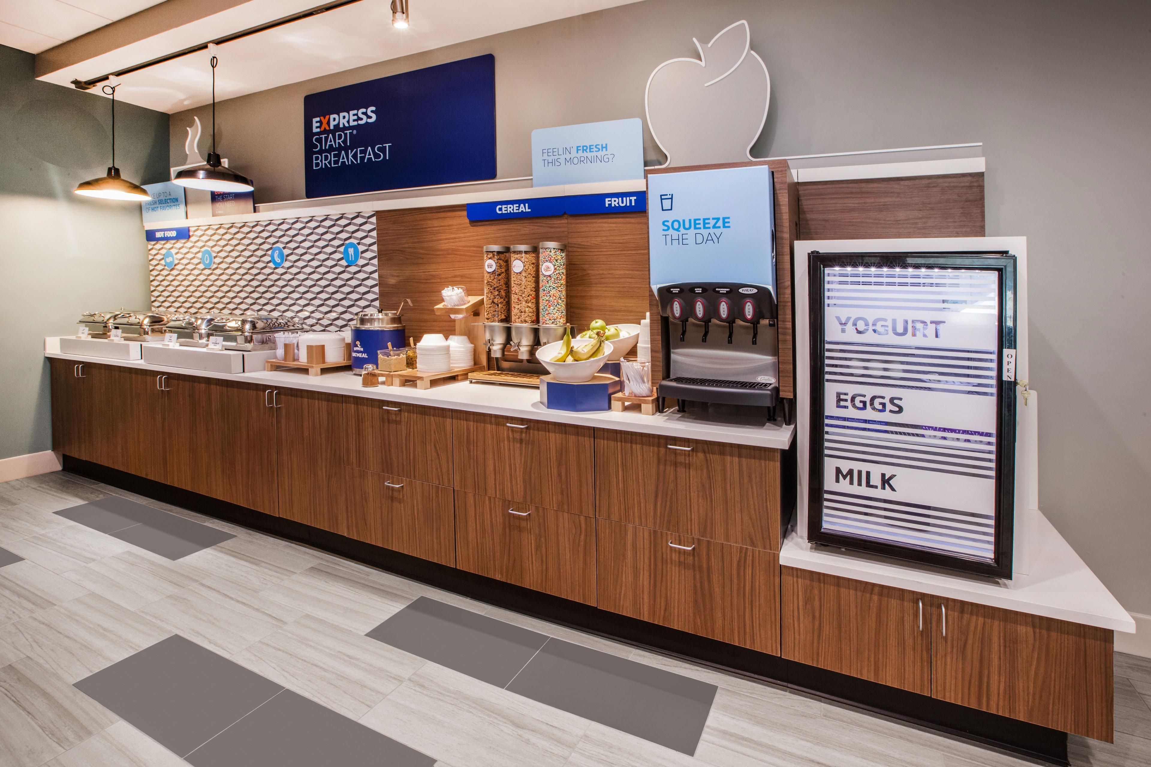 Holiday Inn Express And Suites Lafayette East By Ihg Dış mekan fotoğraf