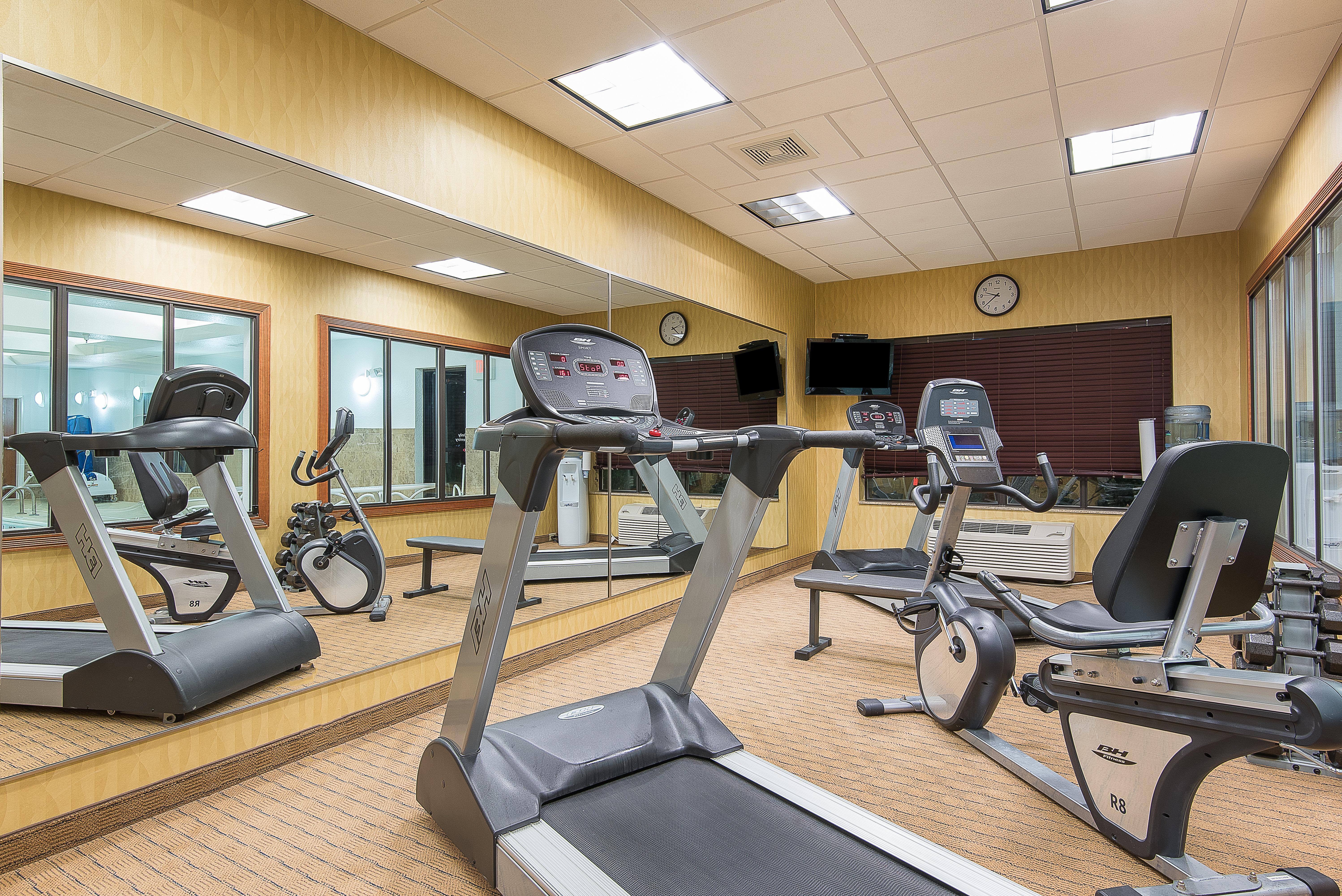 Holiday Inn Express And Suites Lafayette East By Ihg Dış mekan fotoğraf